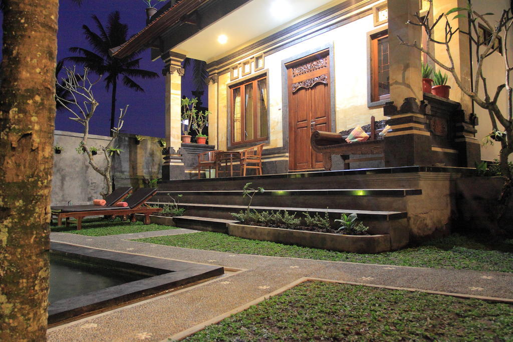 Hôtel Dewa House Bisma à Ubud Extérieur photo